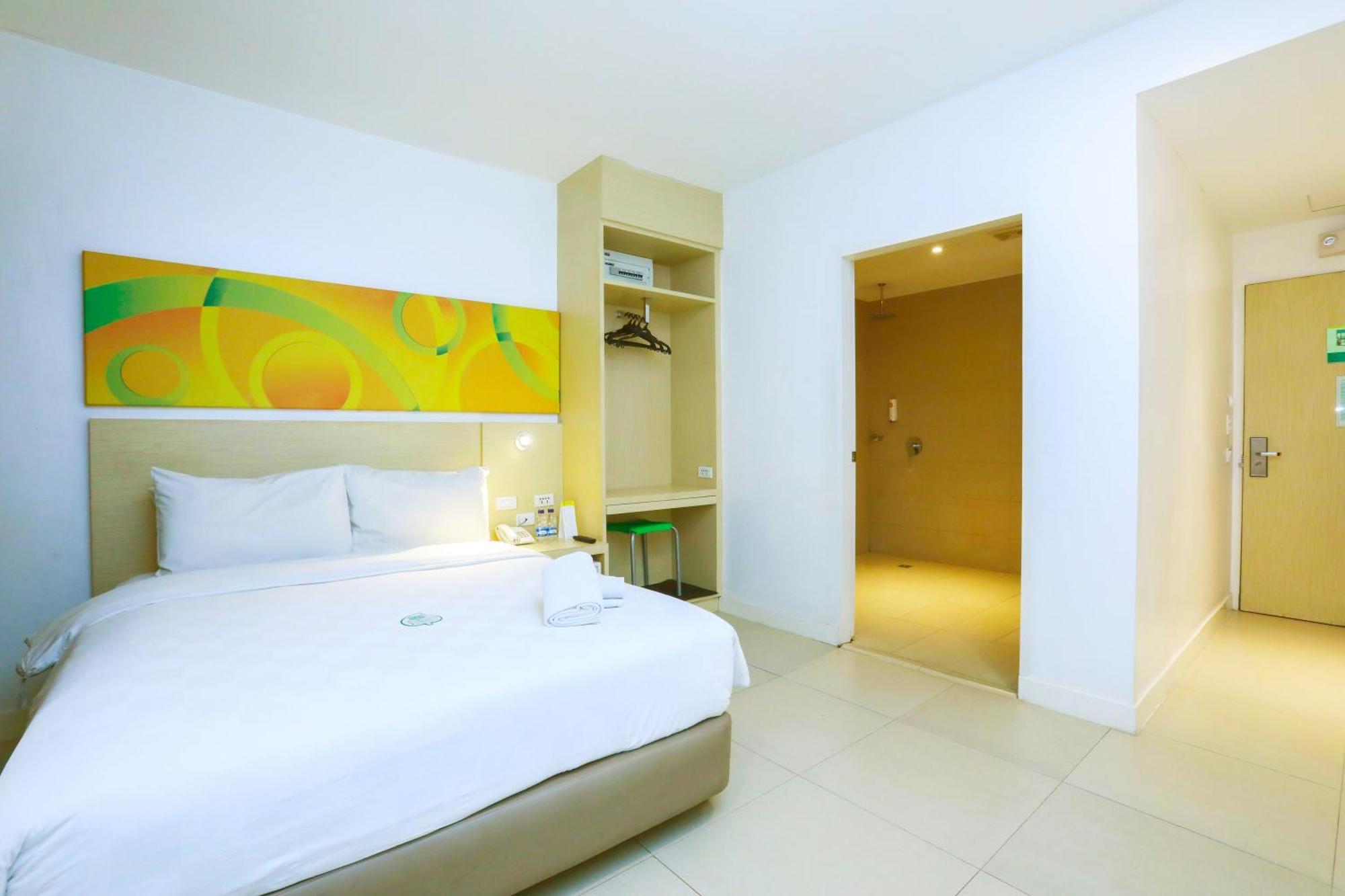Go Hotels Manila Airport Road Paranaque City Zewnętrze zdjęcie