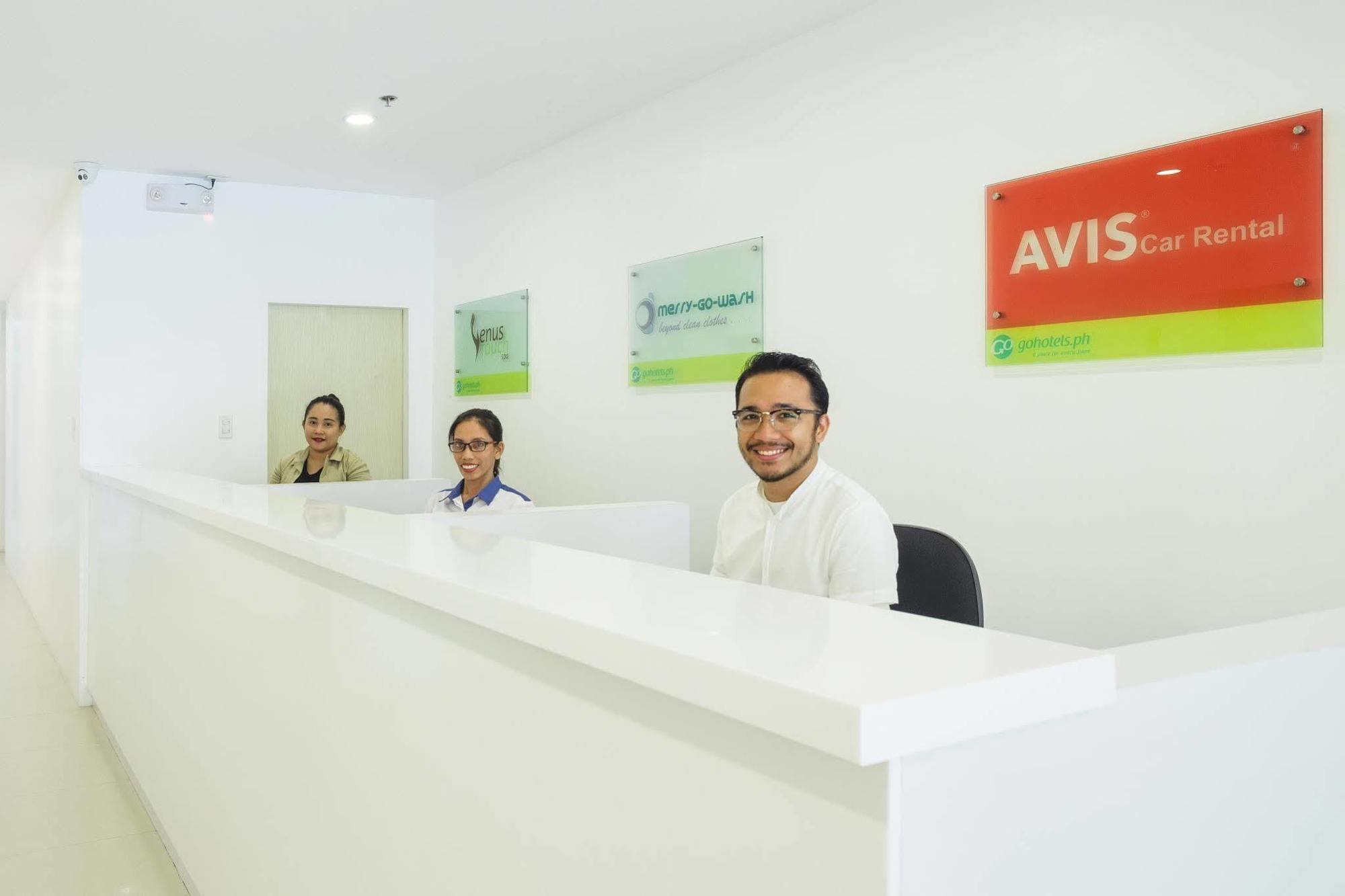 Go Hotels Manila Airport Road Paranaque City Zewnętrze zdjęcie